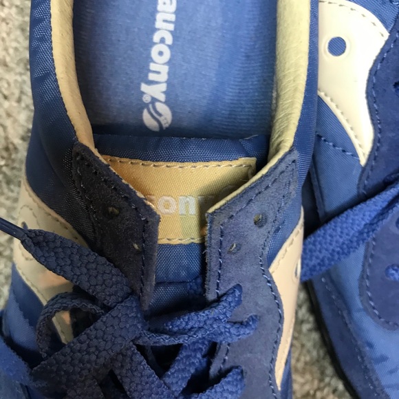 Saucony light weight sneakers new no tags - Picture 3 of 7